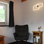 Feriehus Bergauf With Hot Tub Neukirchen am Großvenediger