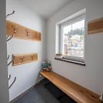 Feriehus Bergauf With Hot Tub *