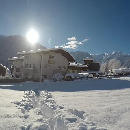 Holiday home Bergauf With Hot Tub
