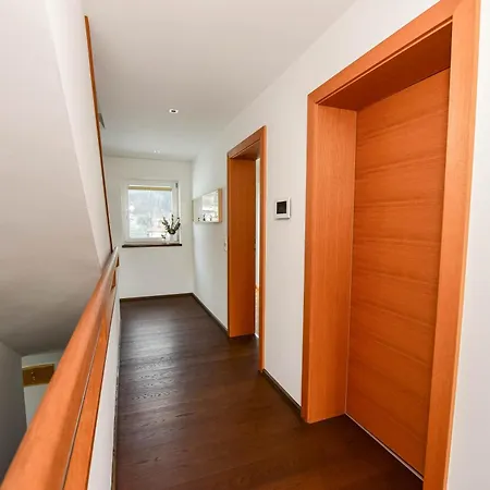 Prázdninový dům Bergauf With Hot Tub Neukirchen am Großvenediger